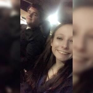 Meet your Posher, Claudia